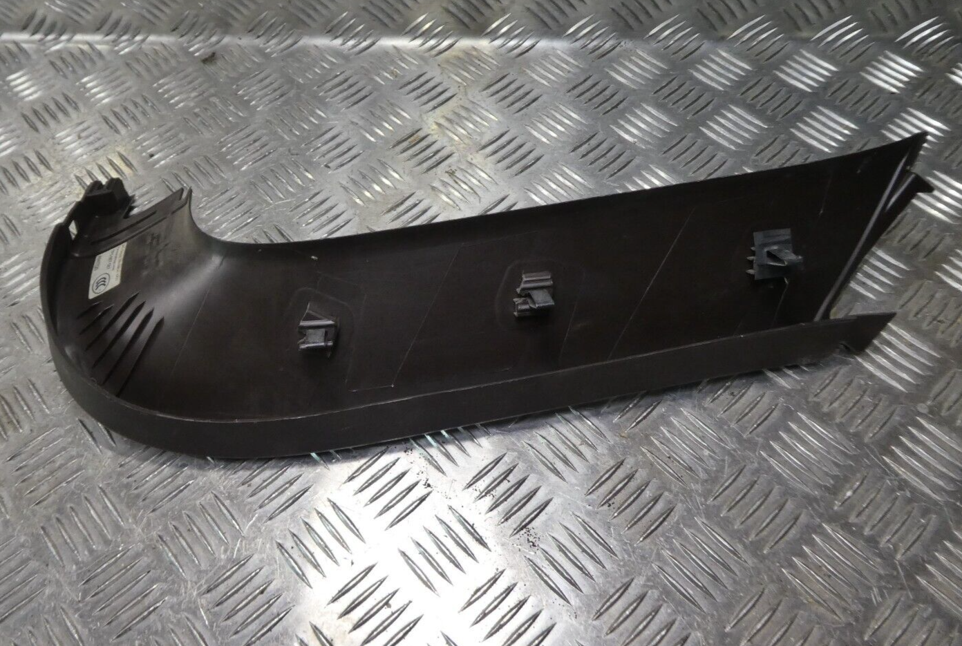 Porsche Cayenne 92A Fensterrahmen links 7P5867587 espresso ORIGINAL gebraucht - Heckklappe
