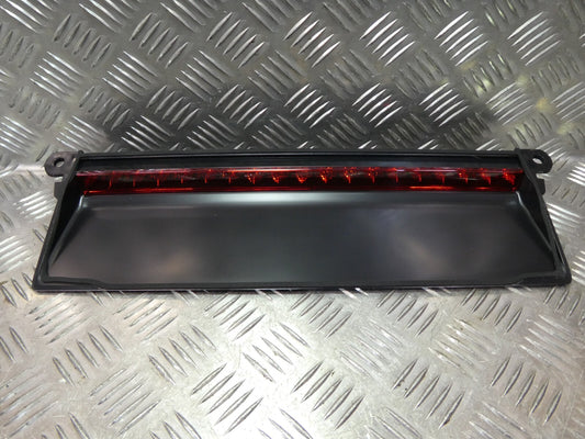 Porsche Panamera 970 Bremsleuchte Zusatzleuchte ORIGINAL gebraucht - 97063105004