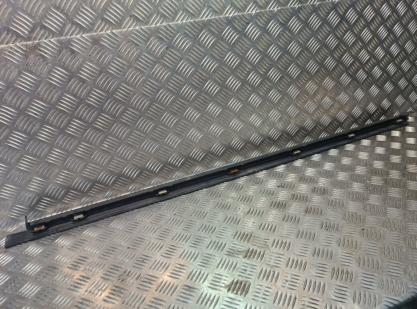 Porsche Cayenne S 92A Linke Abdeckung 7P5853537 LH ORIGINAL gebraucht - Seitenschwellerverkleidung