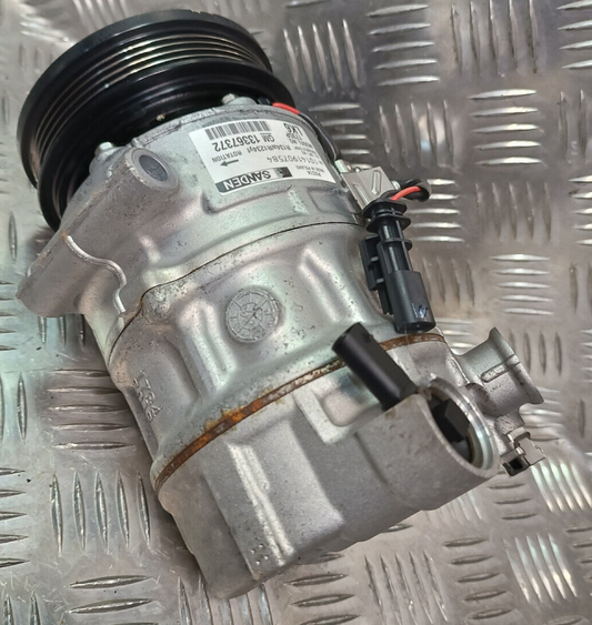 OPEL ASTRA K 1.4 Turbo Klimakompressor GM LK6 Sanden ORIGINAL gebraucht - 13367372