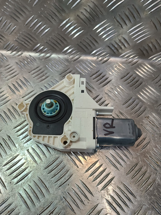 Porsche Cayenne S 92A Vorne Rechts Motor 8K0959802B ORIGINAL gebraucht - Fensterhebermotor