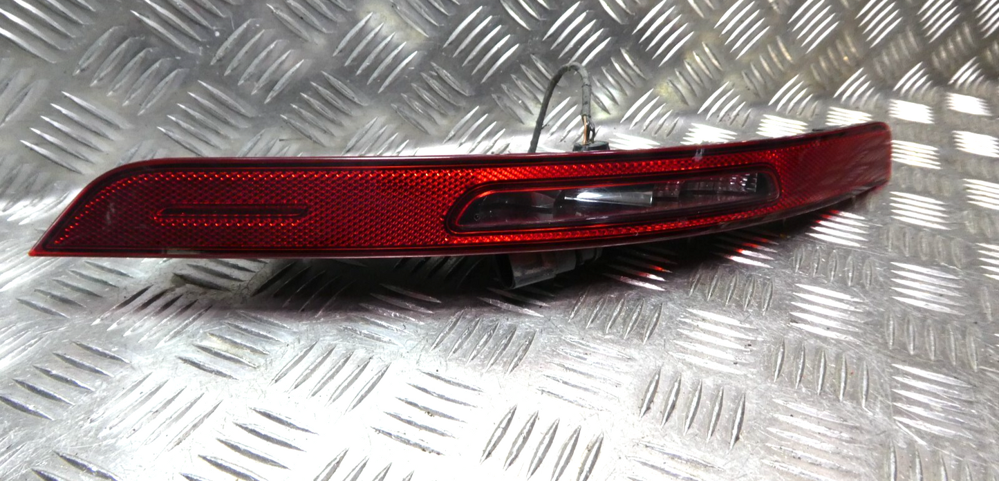 Porsche Macan 95B Rücklicht Stoßfängerleuchte Hinten Rechts 95B945726J gebraucht - Original