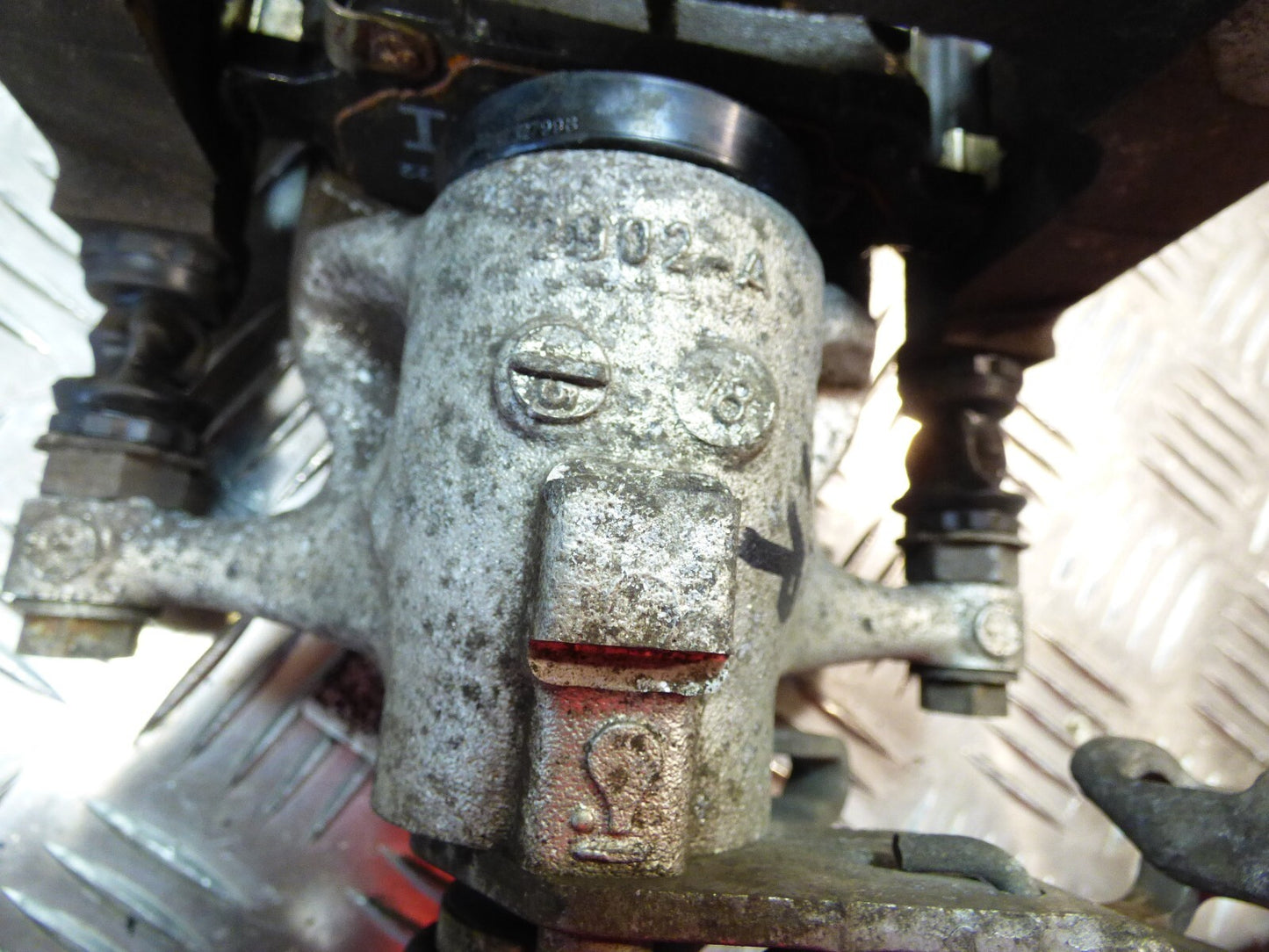 OPEL ASTRA K 1.4 TURBO Hinten Rechts Bremssattel mit Bremsbeläge GM ORIGINAL gebraucht - 39021738