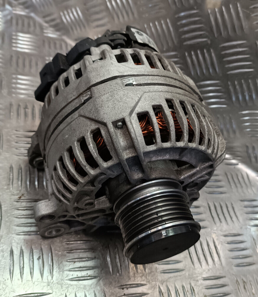 VW T5 2.0 TDI CAA Generator 8EL011710 140 amp Lichtmaschine ORIGINAL gebraucht - Transporter