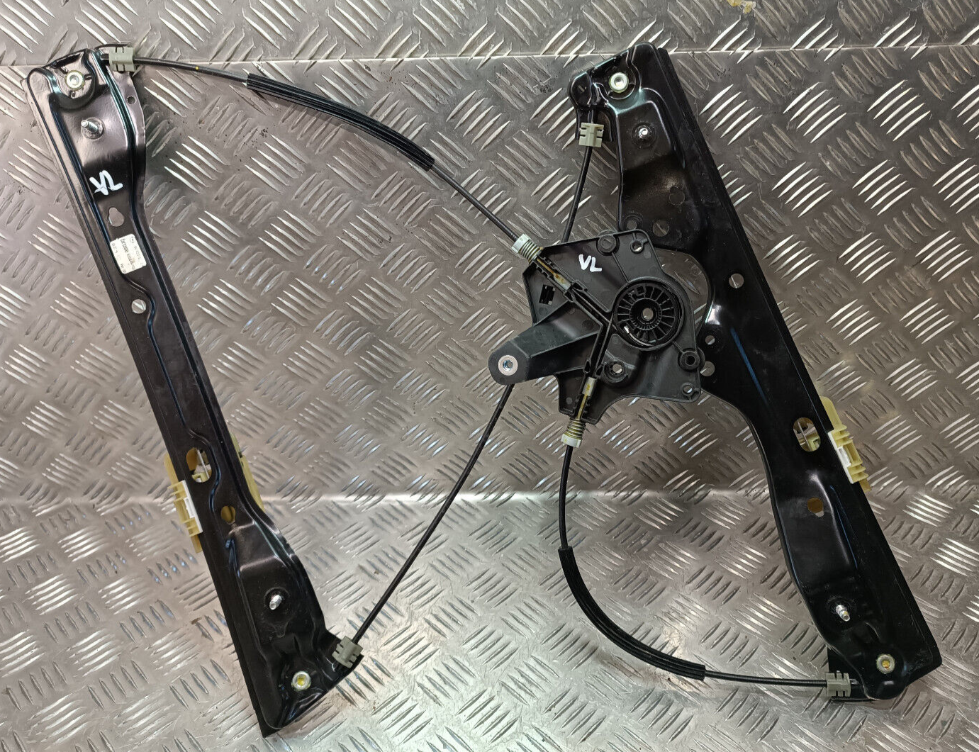 OPEL ASTRA K 1.0 TURBO 12V Original Fensterheber GM Vorne Links gebraucht - 39142315