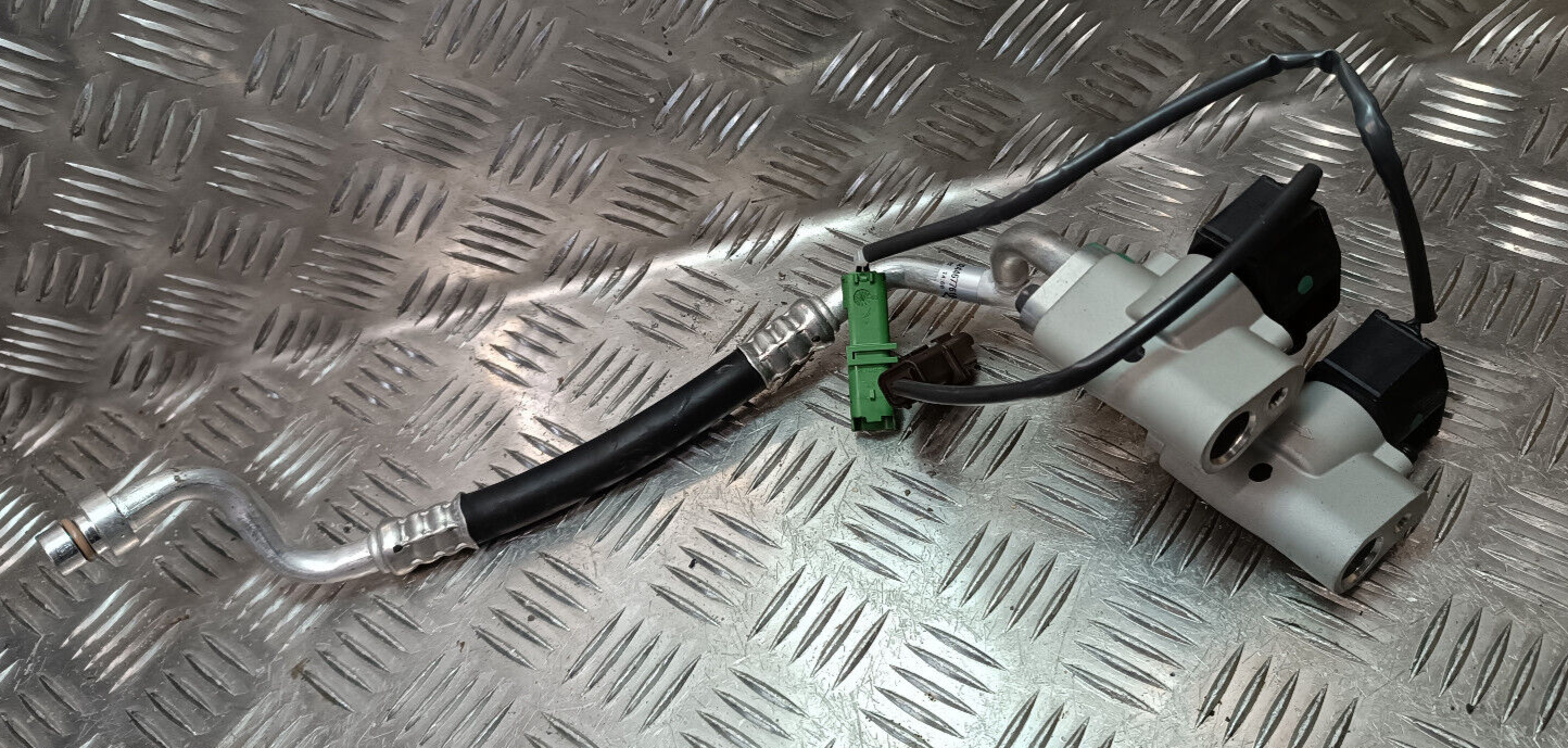 Renault Zoe 2022 Original Klimaleitung Magnetventil 924876913R gebraucht - 924467761R