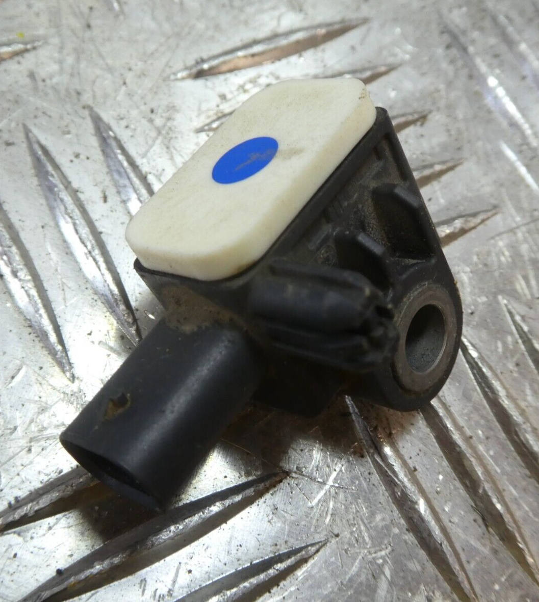 Porsche Cayenne 92A Orig. Airbag Crash Sensor 7P0959651 ORIGINAL gebraucht - Crashsensor