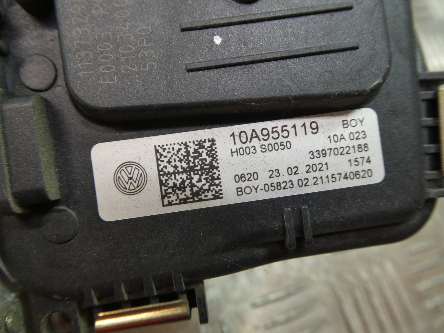 ID3 ID.3 Scheibenwischer gestänge mit Motor V L 10A955113 10A955119 ORIGINAL gebraucht - Volkswagen