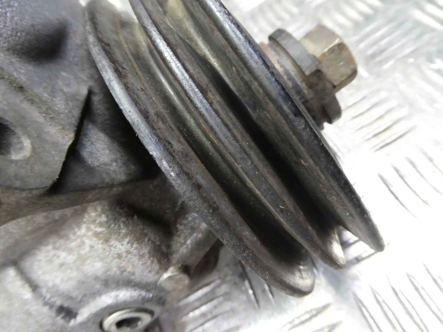 Mercedes-Benz W126 C126 Servopumpe Lenkungspumpe power steering pump ORIGINAL gebraucht - 1264601680