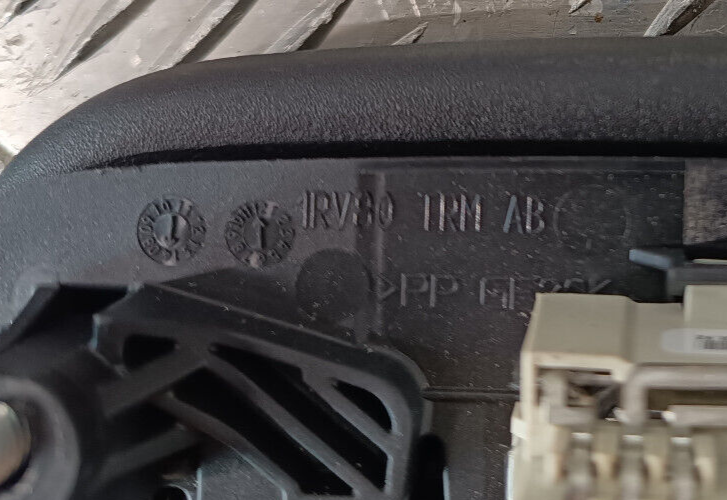Jeep Grand WK2 Dachgriff Haltegriff Vorne Hinten Satz paket 1RV80TRMAB ORIGINAL gebraucht - Cherokee