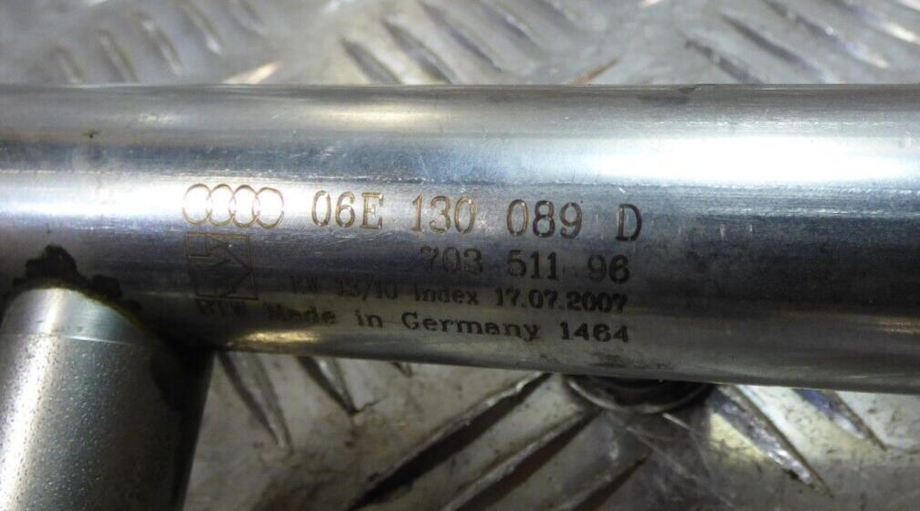Porsche Cayenne 92A 3.0 Hybrid links Railrohr 06E130089D ORIGINAL gebraucht - Kraftstoffverteiler