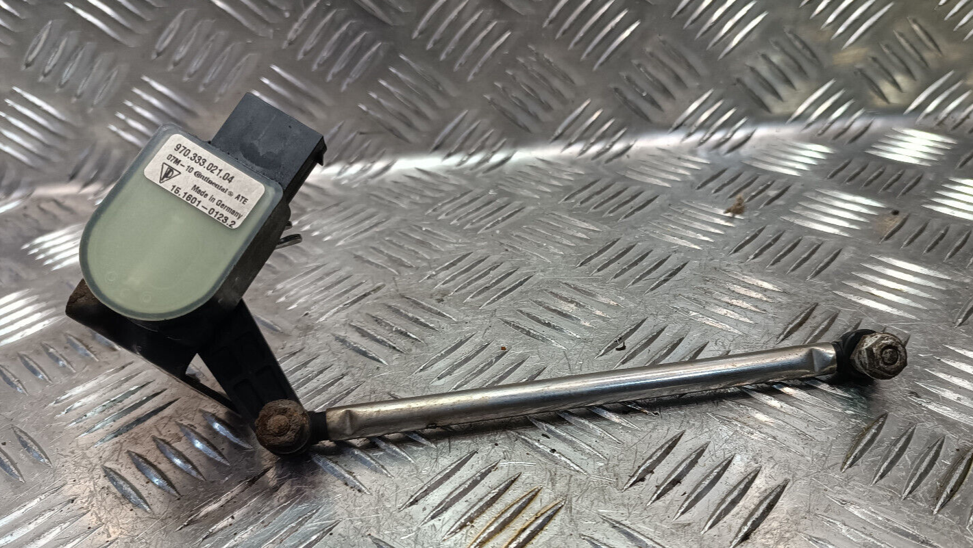 Porsche PANAMERA 970 3.6 V6 Niveauregulierung Sensor ORIGINAL gebraucht - 97033302104