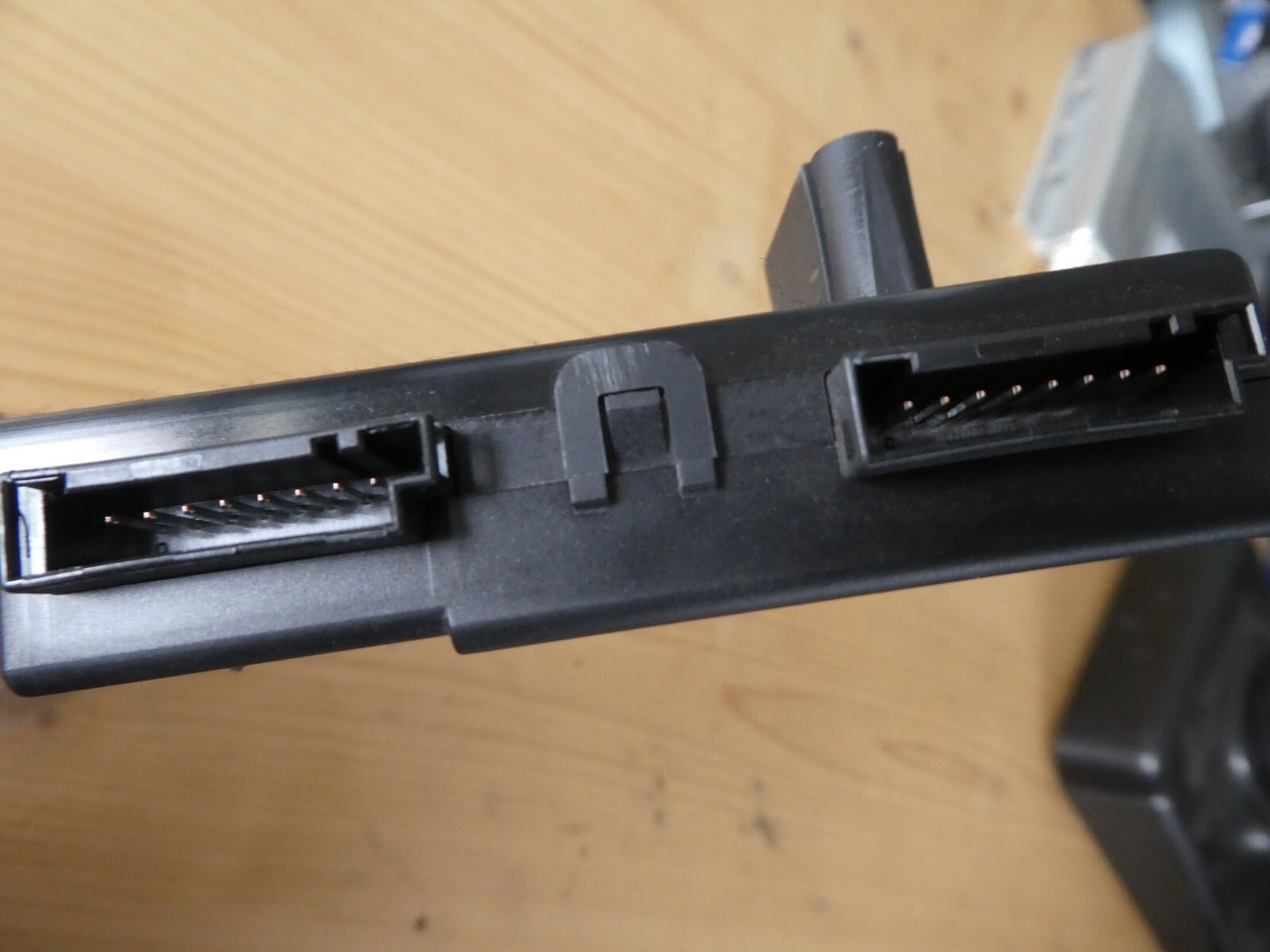 Porsche 970 Continental Luftfederungsantenne Antenne 15.1528-0118.2 ORIGINAL gebraucht - Panamera