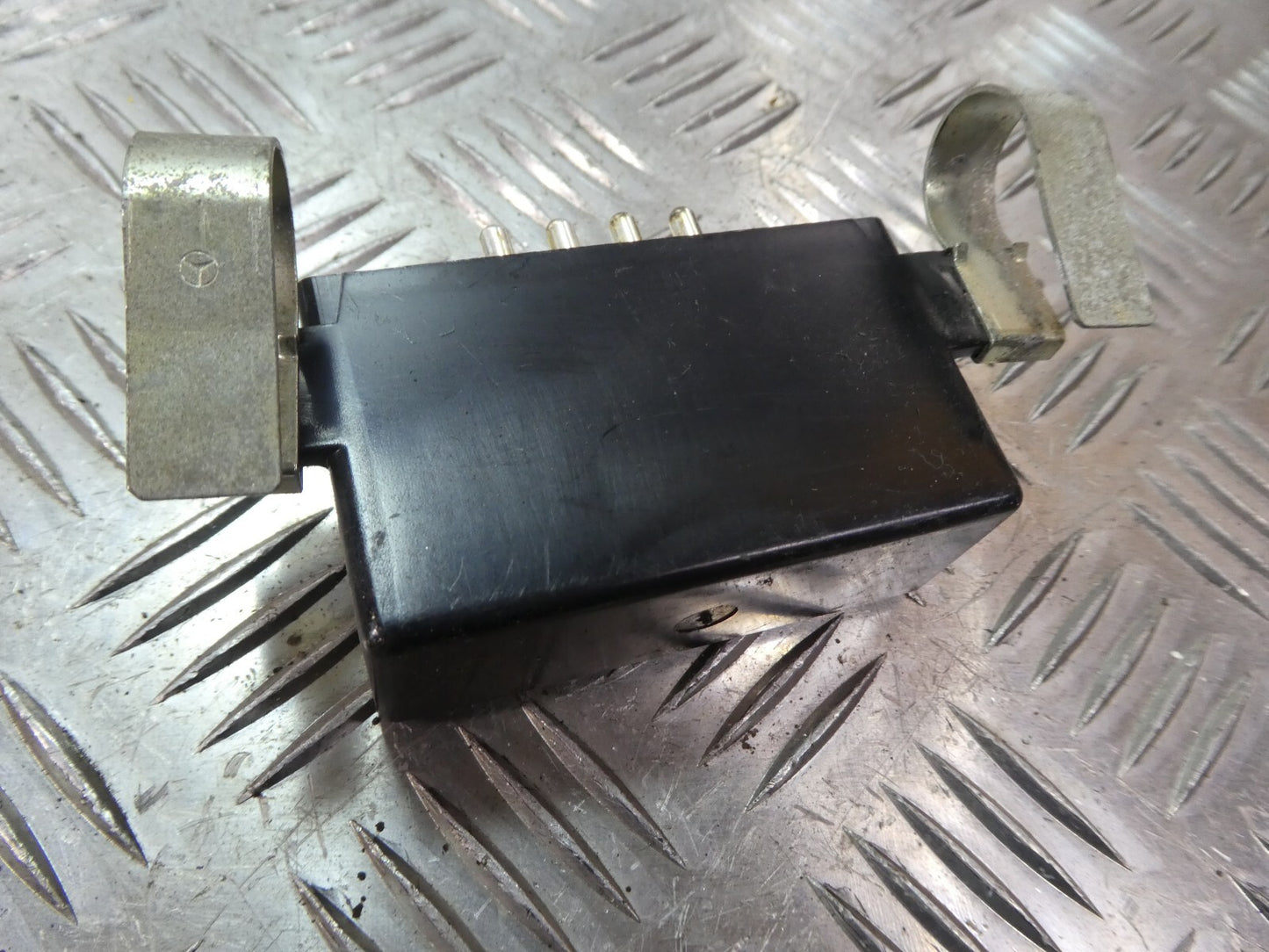 Mercedes-Benz C126 W126 Steuergerät Sitzheizung _ ORIGINAL gebraucht - 1268210147