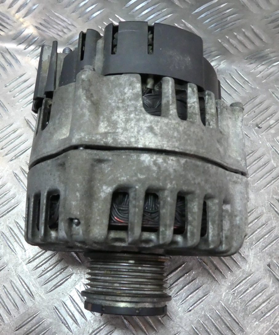PORSCHE MACAN 2014-2018 3.0 TDI Lichtmaschine Generator 180A ORIGINAL gebraucht - 059903019L