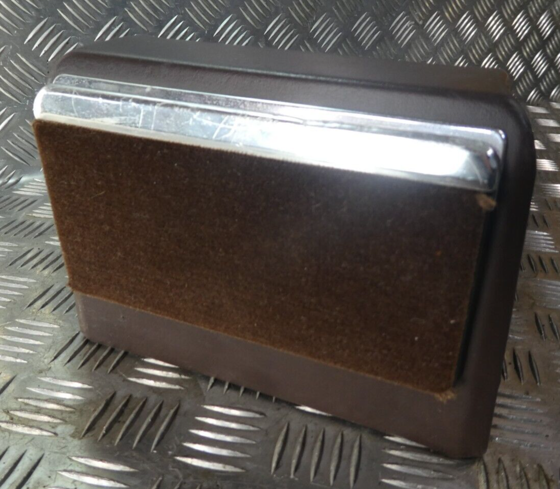 Mercedes C126 W126 Coupe SEC Mittelkonsole mit Aschenbecher ORIGINAL gebraucht - 1268431107