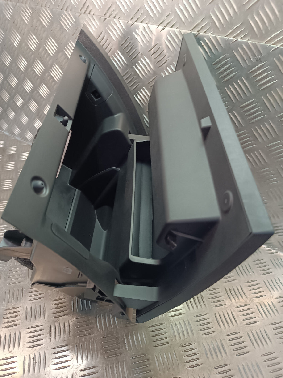 Renault Zoe 2022 Original Handschuhfach 537742M gebraucht - 2271603X
