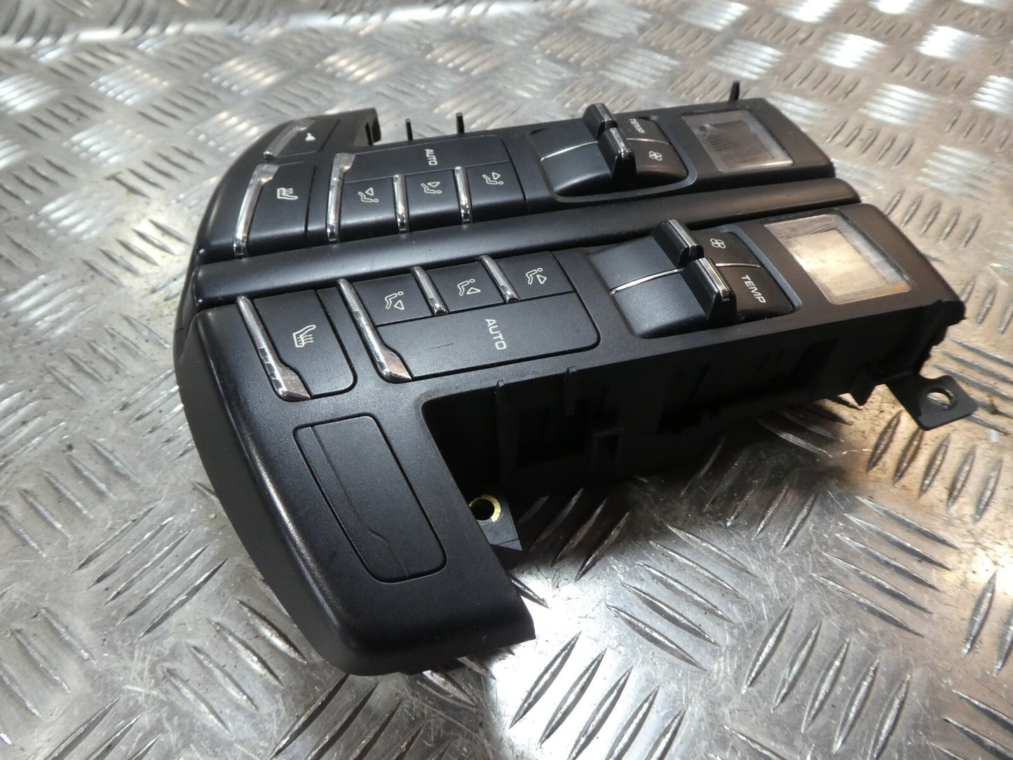 Porsche Cayenne 92A Bedieneinheit hinten Fond 7P5907049G ORIGINAL gebraucht - Klimabedienteil
