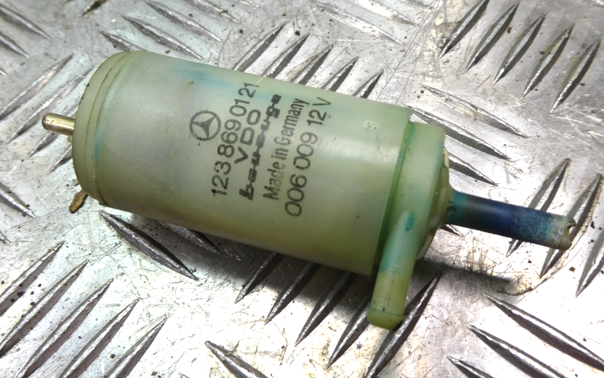 Mercedes-Benz W126 C126 Scheibenwaschpumpe ORIGINAL gebraucht - 1238690121