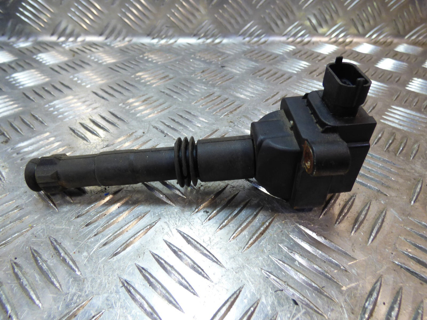 Porsche Boxster 987 997 Zündspule DELPHI 15016 ORIGINAL gebraucht - GN10504