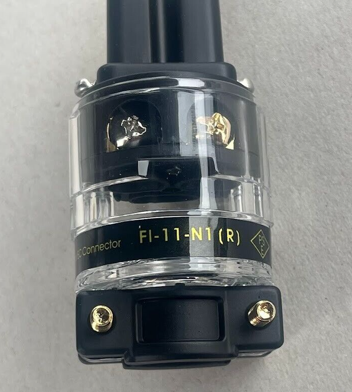 FI-11-N1 (R) Kaltgerätestecker Kaltgerätebuchse IEC C14 ORIGINAL gebraucht - FURUTECH