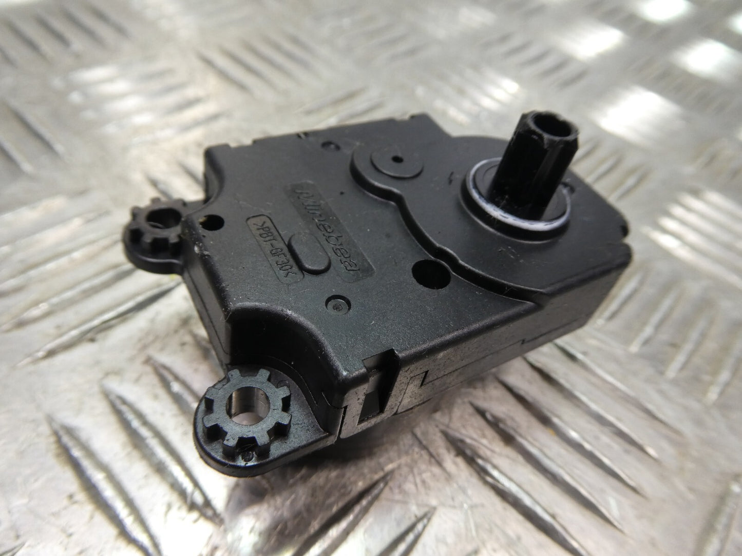 OPEL ASTRA K 1.0 Luftklappenstellmotor Stellmotor MAHLE HAD-12004-A ORIGINAL gebraucht - DA646001