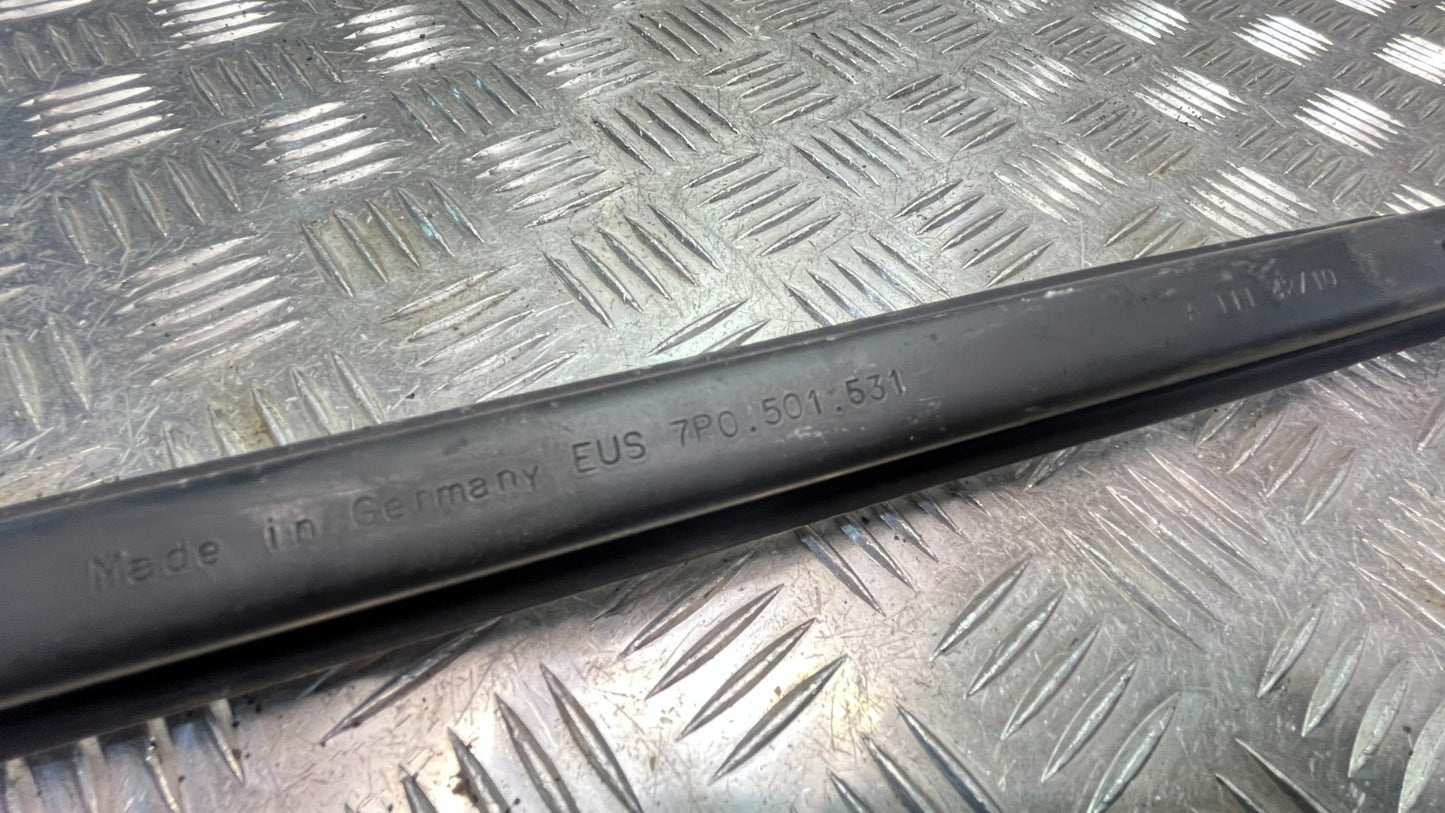 Porsche Cayenne S 92A Links Achsschenkel hinten 7P0501531 ORIGINAL gebraucht - Querlenker