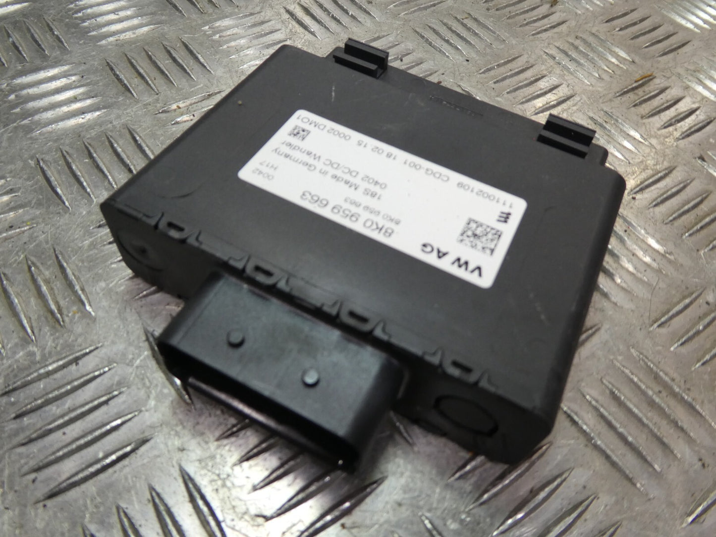 Porsche Macan 95B für Batterie Spannungssteuergerät 8K0959663 ORIGINAL gebraucht - Spannungswandler