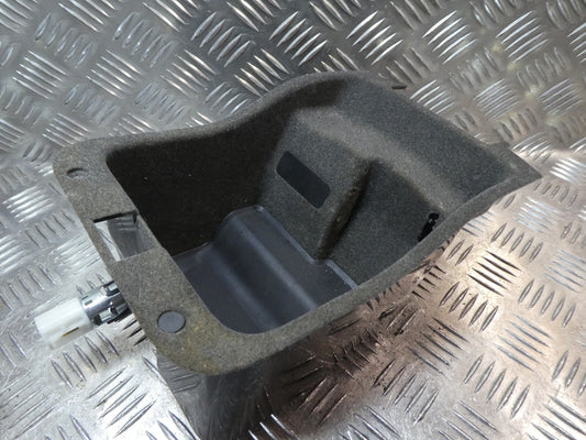 Porsche Cayenne 92A Einsatz Ablage Ablagekasten ORIGINAL gebraucht - 7P5857232A ORIGINAL gebraucht - - Mittelarmlehne