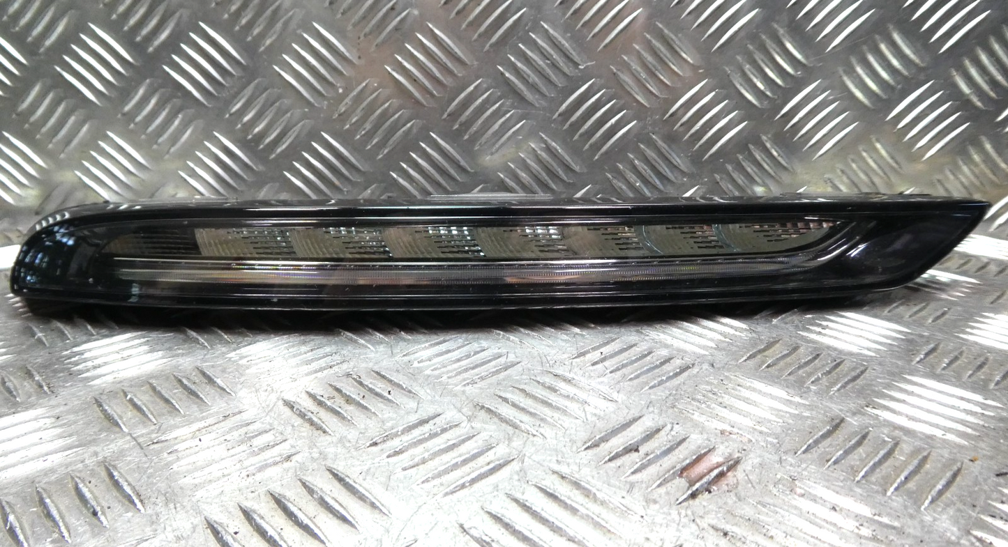 PORSCHE MACAN 2014-18 LED Tagfahrleuchte rechts 95B941182A gebraucht - Original