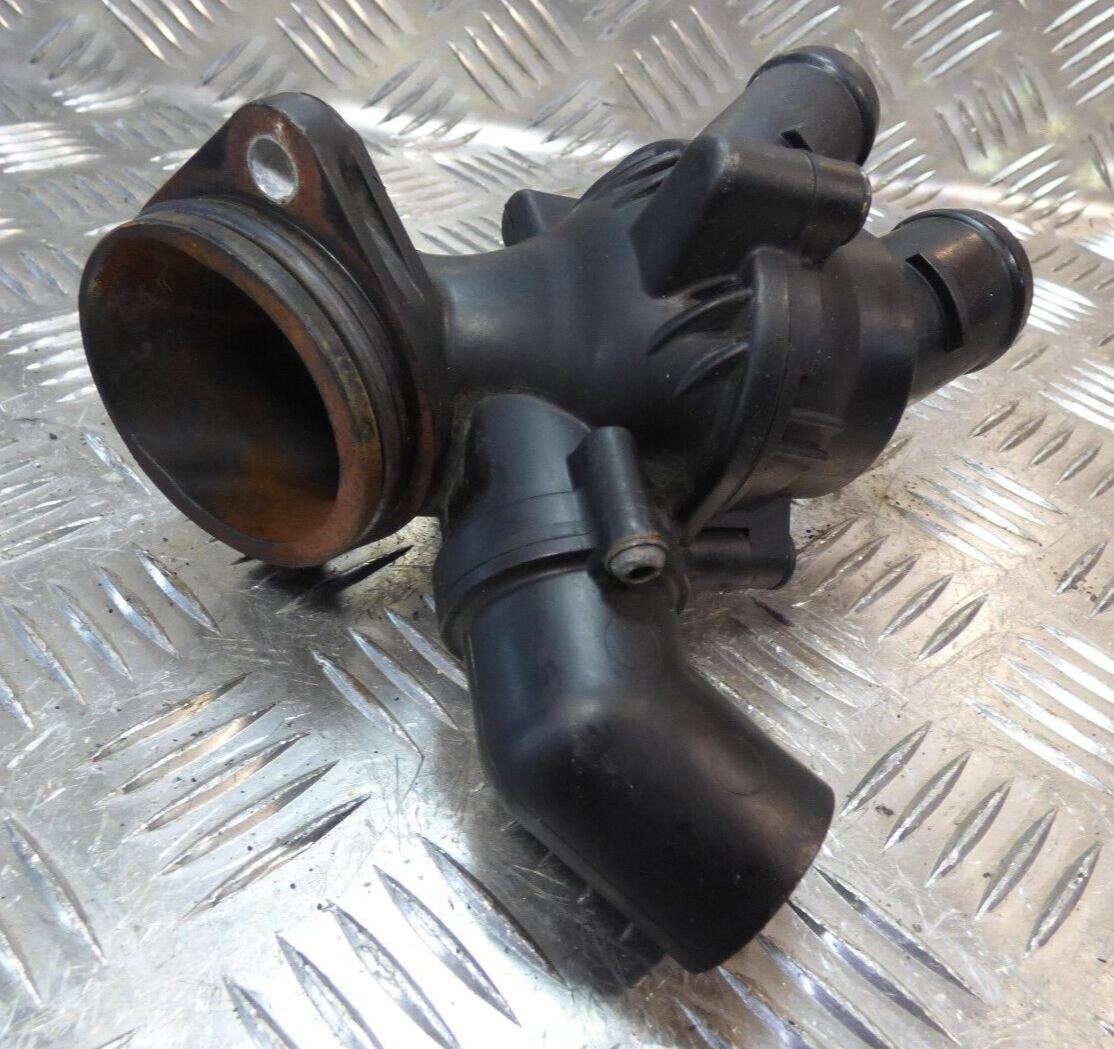 VW T6 T5 2.0 TDI Thermostatgehäuse Thermostat 03L121111AF ORIGINAL gebraucht - Transporter