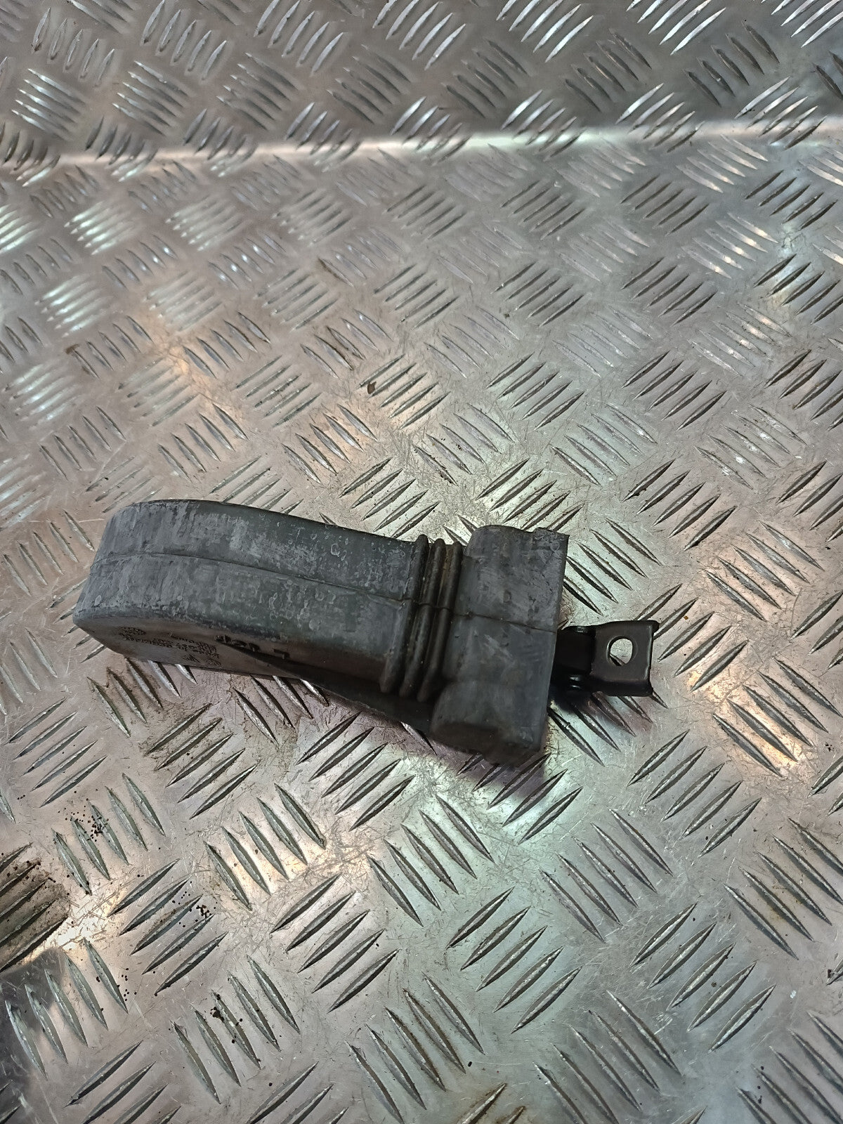 Porsche Cayenne S 92A Türbremse Türfangband Links Hinten 05 ORIGINAL gebraucht - 7P0837267
