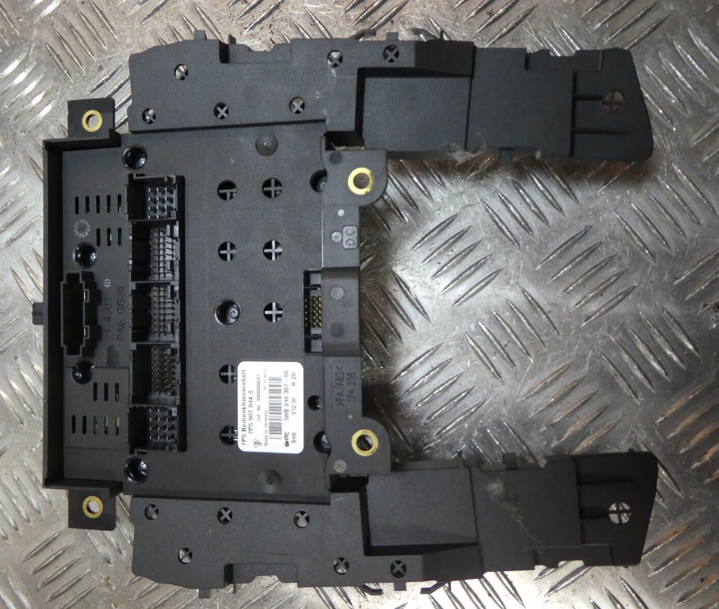 Porsche Cayenne 92A Bedieneinheit Vorne mitte 7P5907044S ORIGINAL gebraucht - Klimabedienteil